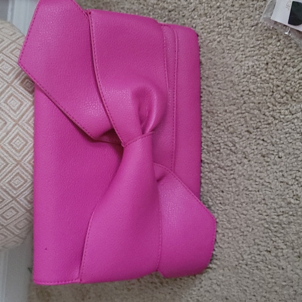 Statement Clutch